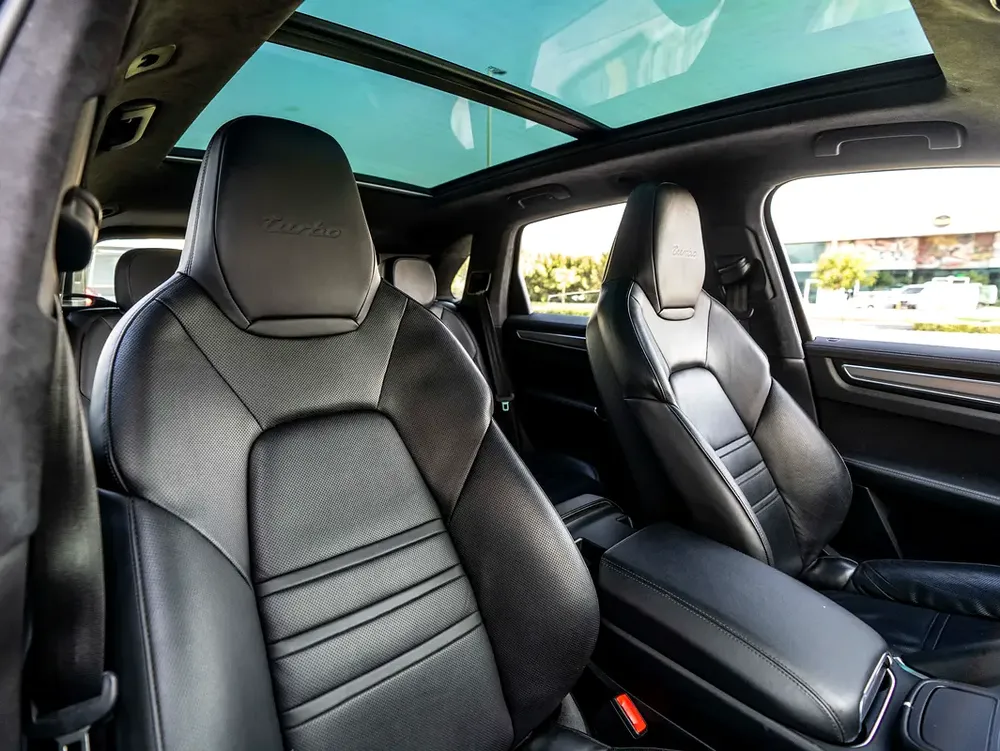 0% DOWN PAYMENT | 🚀FAST-TRACK FINANCING | CAYENNE TURBO | TOP SPECS | JUNE EDITION | WARRANTY - Image 12