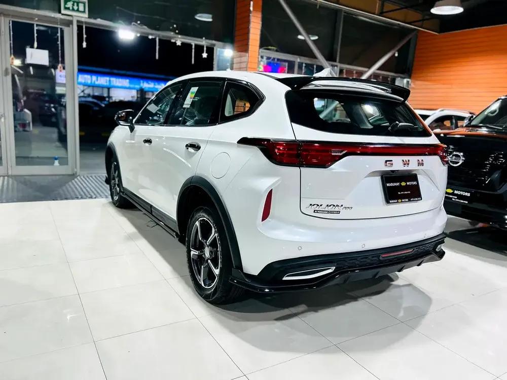 Haval Jolion Pro White 2026 Brand New - GCC Specs with Dealer Warranty - Image 4