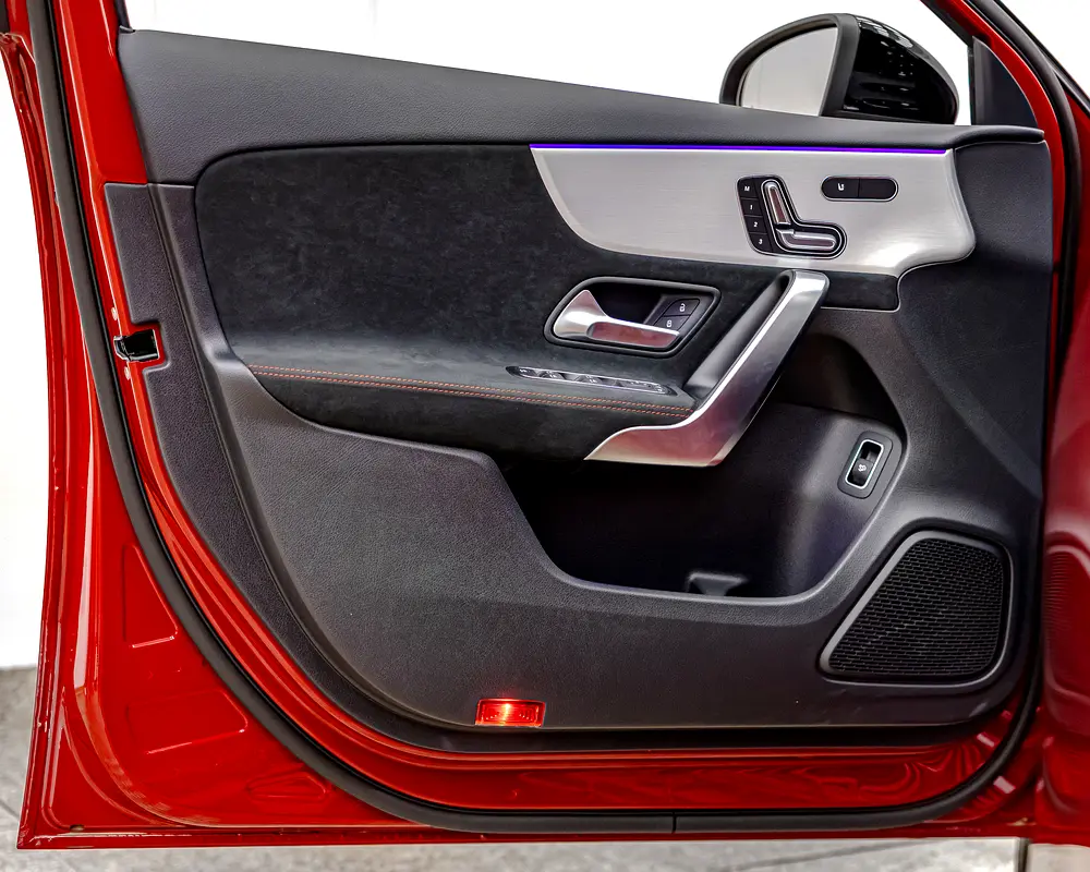 MERCEDEE A200 - AMG KIT - 2025 - BRAND NEW - UNDER WARRANTY - Image 15