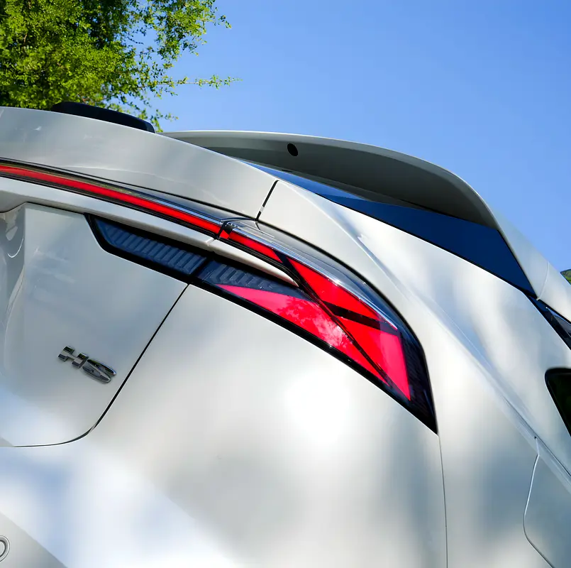Official Dealer warranty- Free services0% DP - Image 9