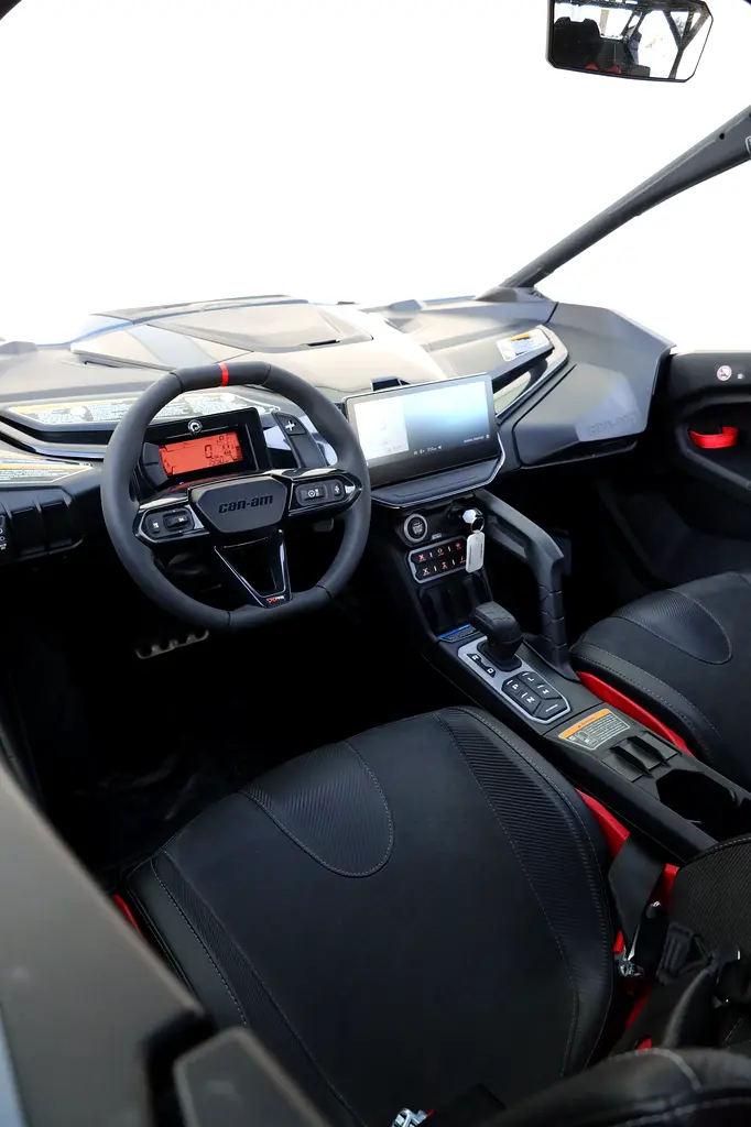 **2026** CAN AM MAVERICK R - XRX MAX + FOX SMART SHOCKS + REAR CAMERA + ROTAX POWER + CARBON PACKAGE - Image 11