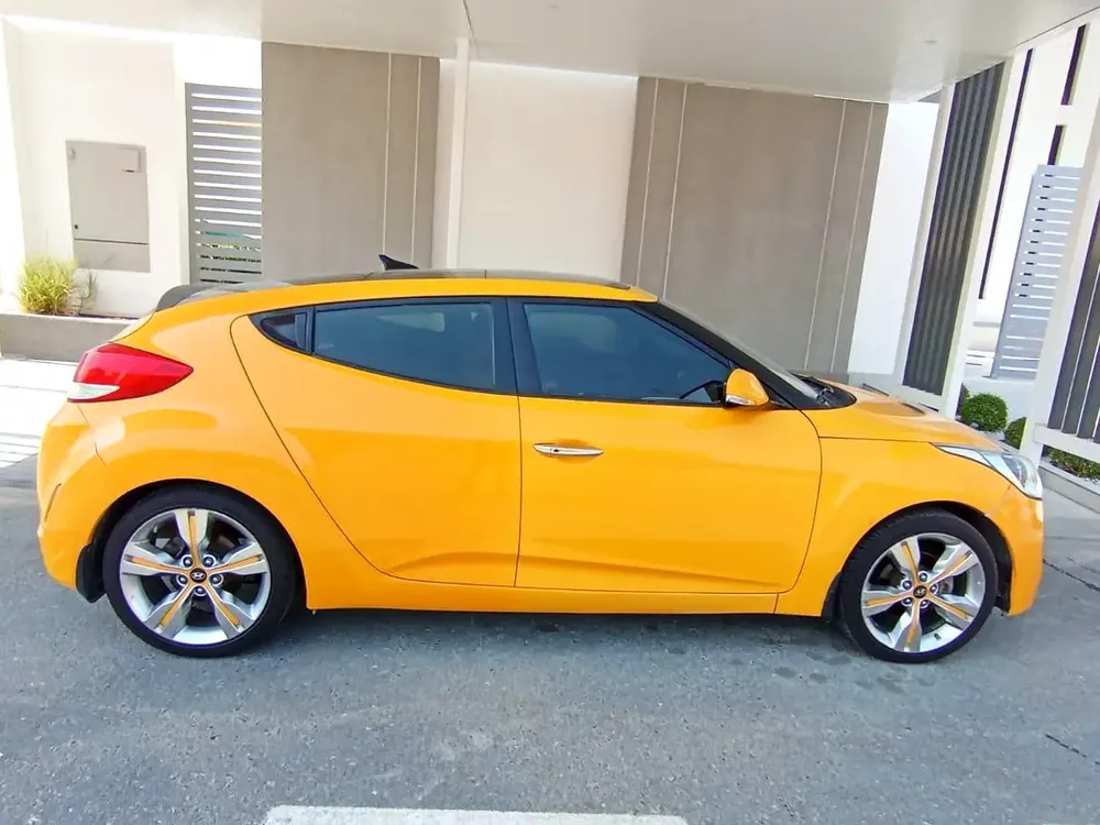 2013 Hyundai Veloster Turbo GCC Specs - Sporty Hatchback - Image 10