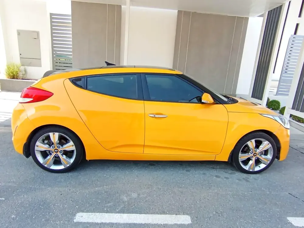 2013 Hyundai Veloster Turbo GCC Specs - Sporty Hatchback - Image 9