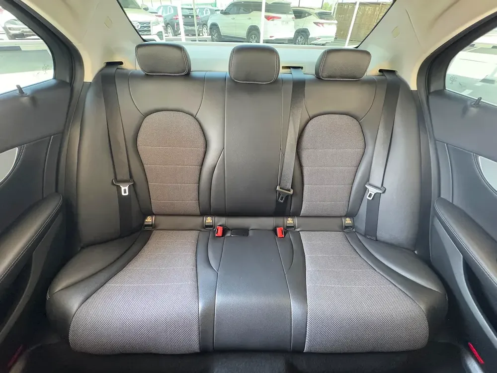 Mercedes-Benz C-Class C250, 2016, Japanese Specs - Image 15