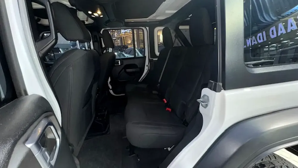 Jeep wrangler unlimited 2021 GCC - Image 9