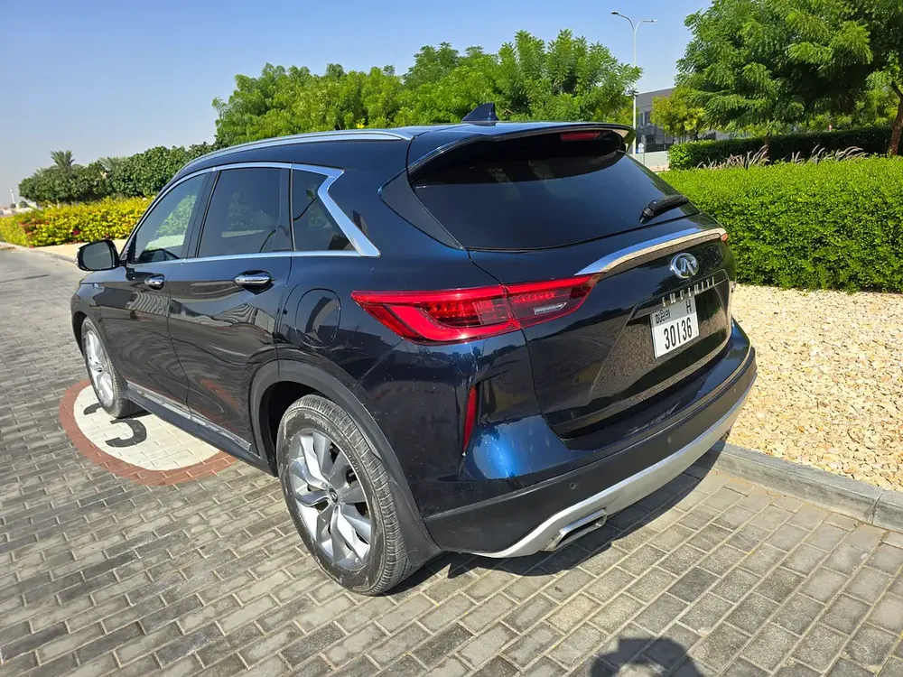 Infinity Qx50 full option free accident panoramic first owner panoramic radar - Image 12