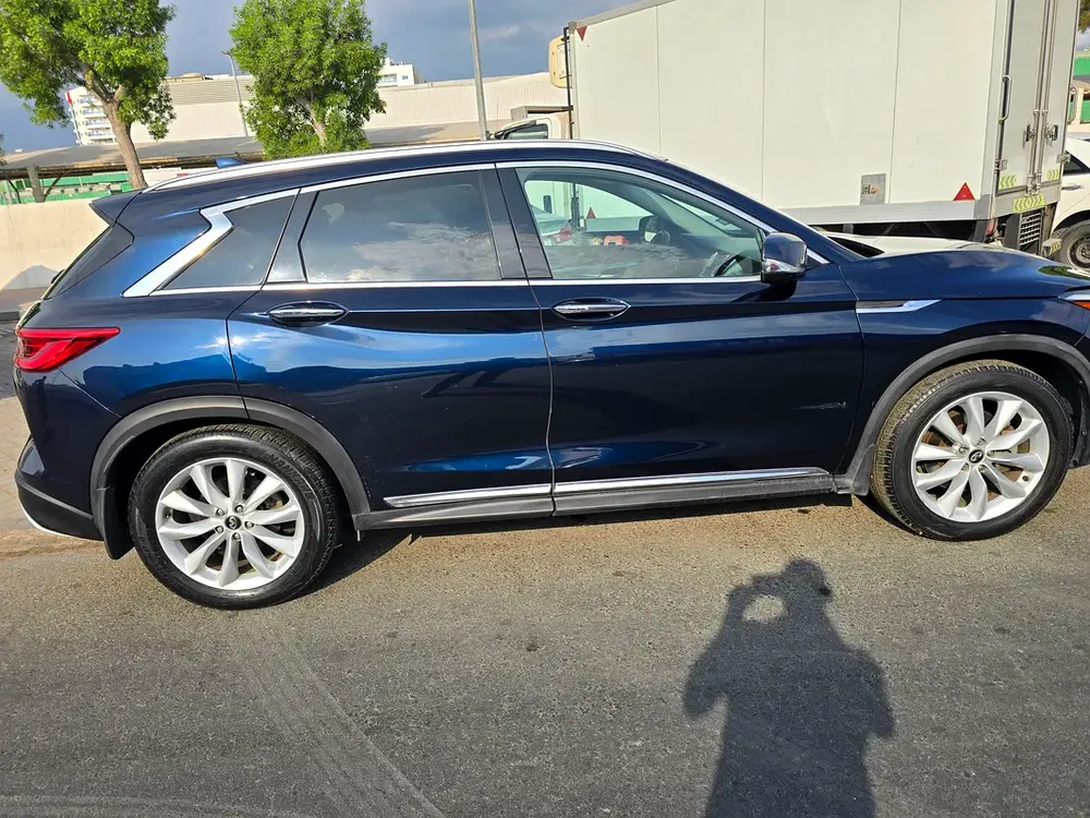Infinity Qx50 full option free accident panoramic first owner panoramic radar - Image 6