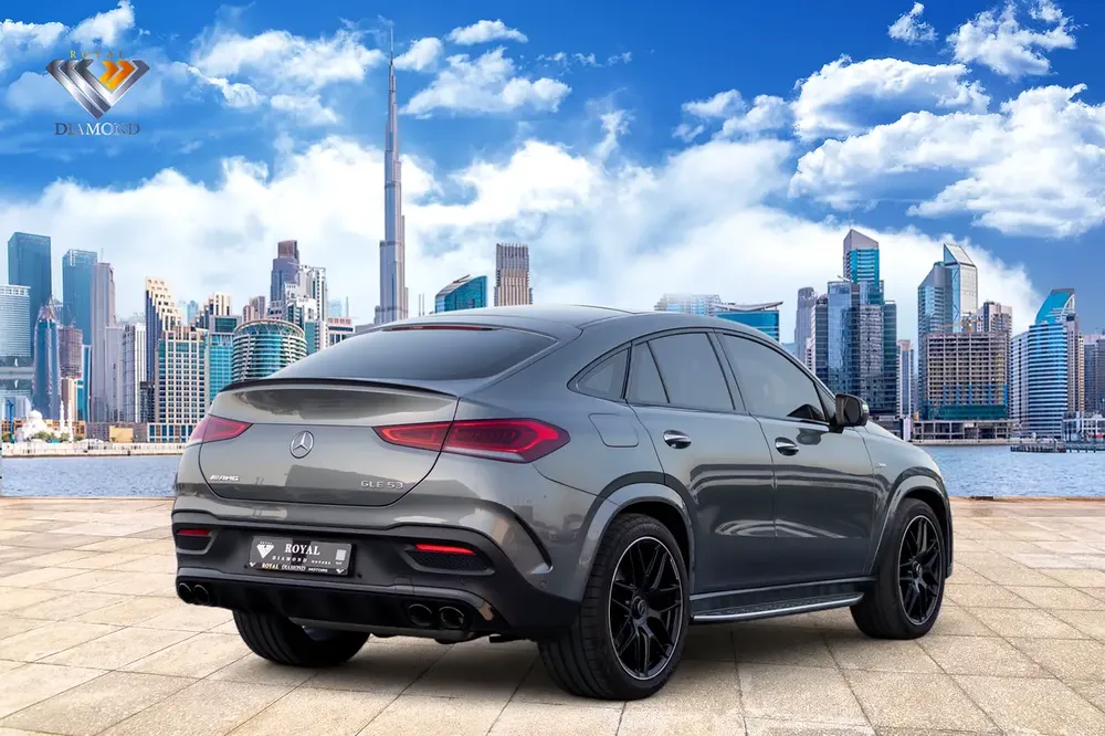 Mercedes Benz GLE53 AMG 2021 GCC Free Accident Under Warranty From Agency - Image 4