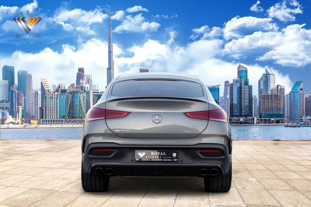 Mercedes Benz GLE53 AMG 2021 GCC Free Accident Under Warranty From Agency - Image 5
