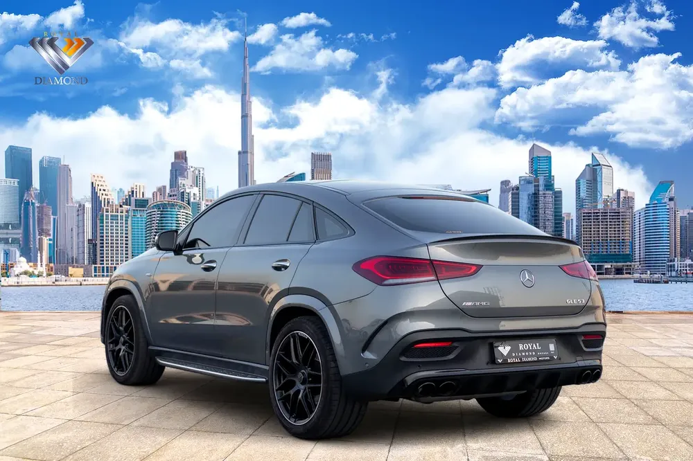 Mercedes Benz GLE53 AMG 2021 GCC Free Accident Under Warranty From Agency - Image 6