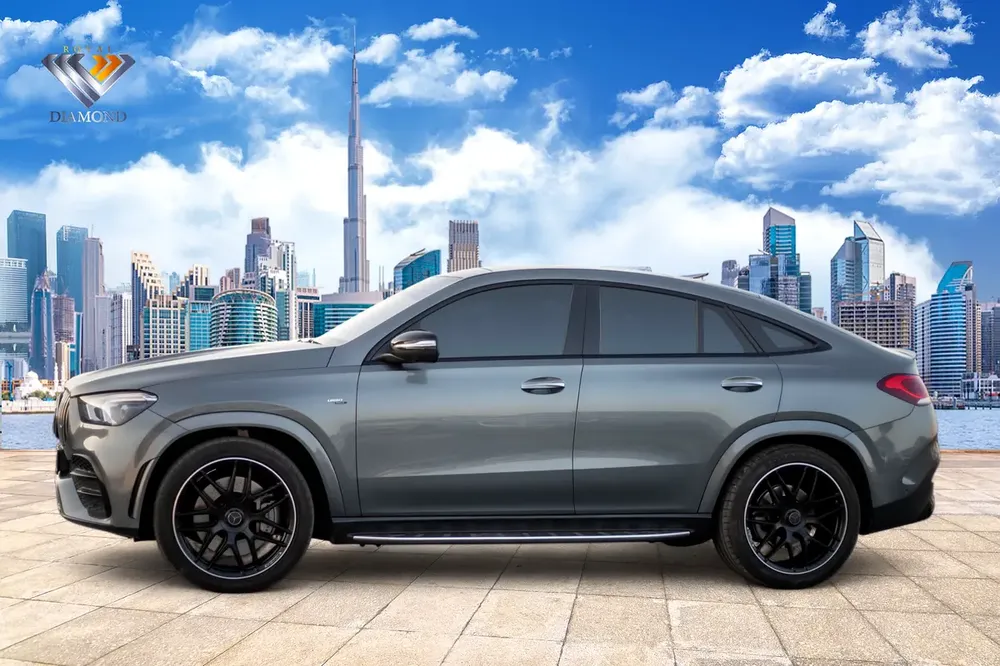 Mercedes Benz GLE53 AMG 2021 GCC Free Accident Under Warranty From Agency - Image 7