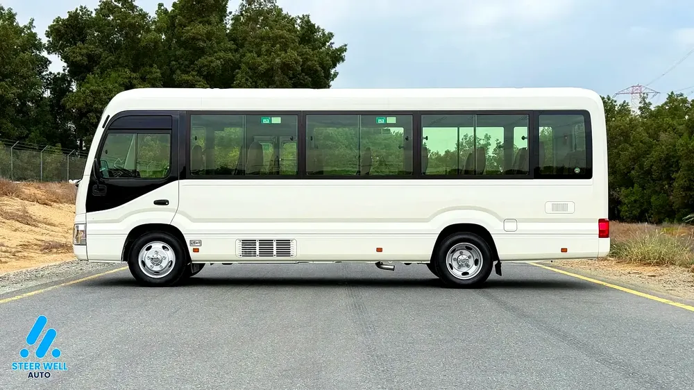 2025 Toyota Coaster 23-Seater Bus 4.0L Diesel RWD GCC Specs Full Option White - Image 4