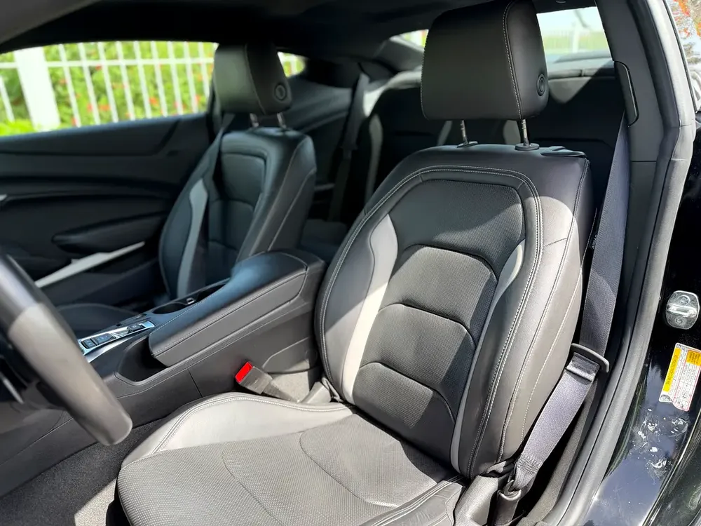 Chevrolet Camaro 3LT RS Coupe 2024 (Low Mileage – 3LT RS Package – Perfect Condition) - Image 11