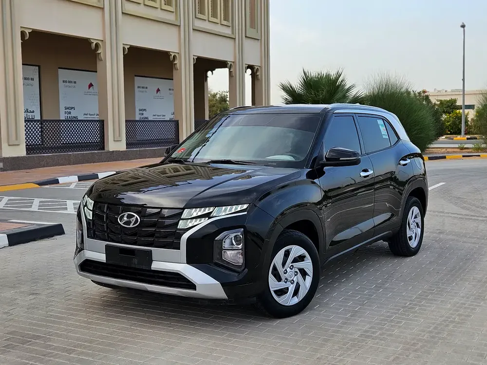 2023 Hyundai Creta GCC Premium Condition Car Low KM SUV Ideal For Family - Image 7