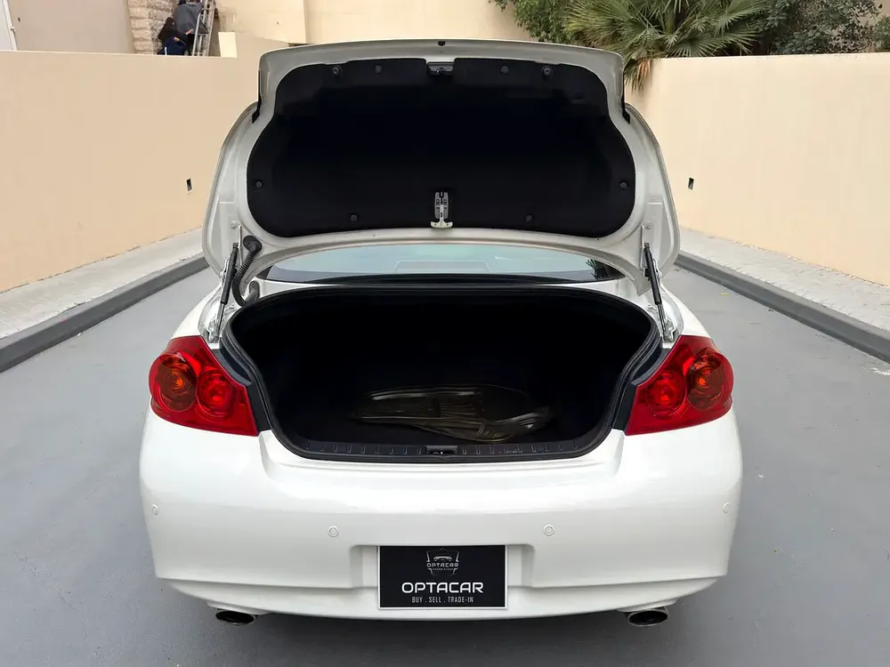 GULF SPECS 2014 INFINITI G25 2.5LITRE V6 TOP EDITION, (PARTIAL AGENCY MAINTAINED) - Image 7