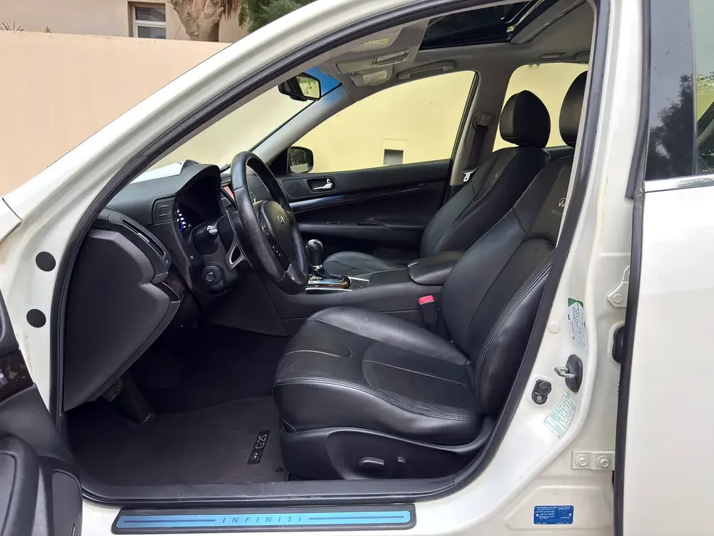 GULF SPECS 2014 INFINITI G25 2.5LITRE V6 TOP EDITION, (PARTIAL AGENCY MAINTAINED) - Image 8