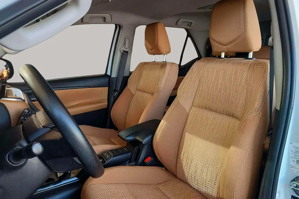 AED 1596/month | 2023 Toyota Fortuner  | GCC Specs | Ref#451697 - Image 11