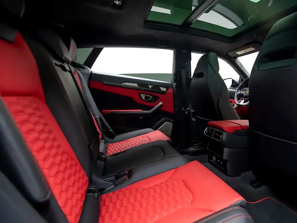 2022 | Lamborghini | Urus - Image 16