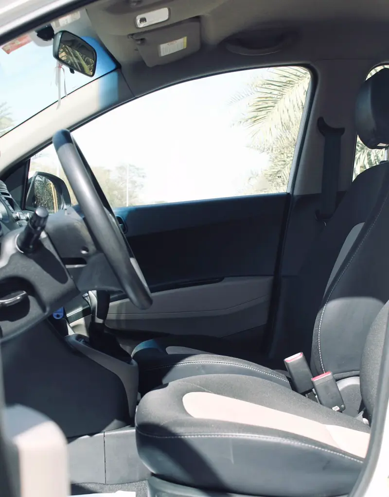 INSTALLMENT BUDGET CAR! GCC HYUNDAI i10 Grand 2019 MODEL AVAILABLE ON BANK FINANCE AND CASH BOTH - Image 11