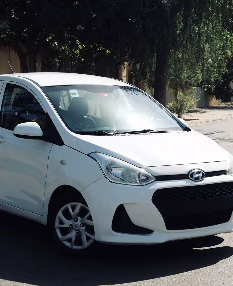 INSTALLMENT BUDGET CAR! GCC HYUNDAI i10 Grand 2019 MODEL AVAILABLE ON BANK FINANCE AND CASH BOTH - Image 6