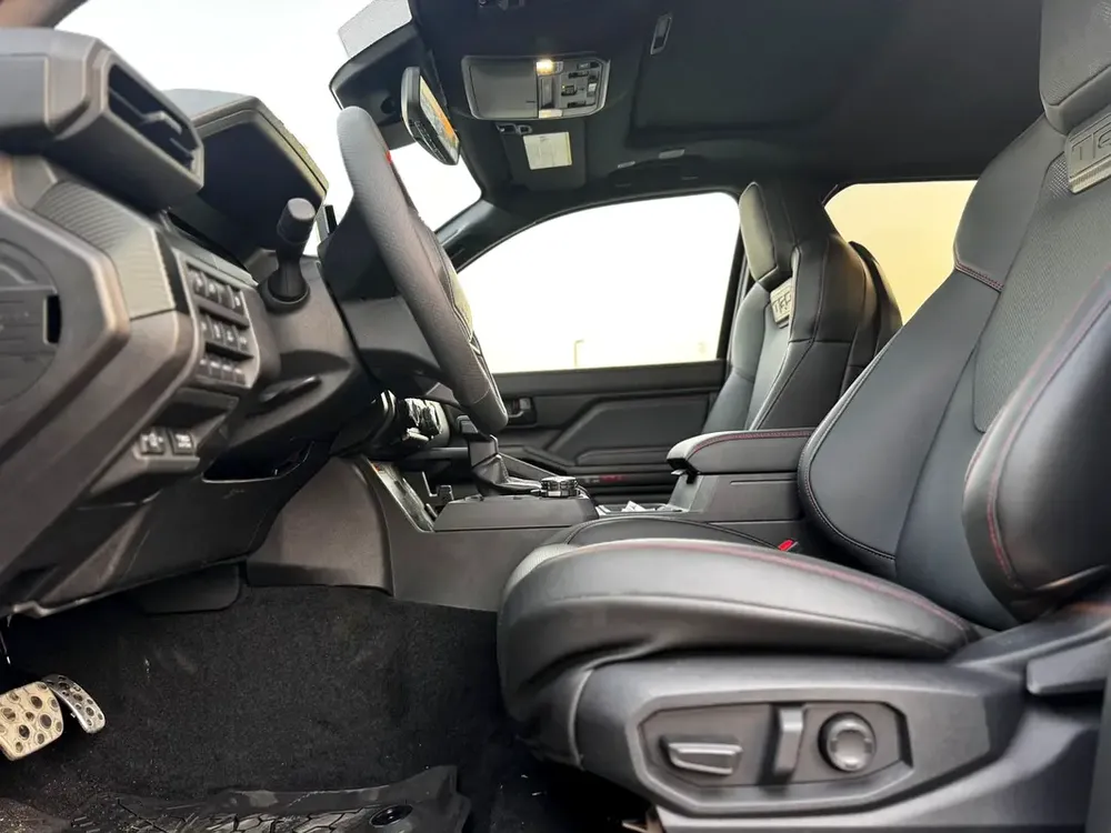 Tacom 2.4L hybrid model 2025 - Image 8