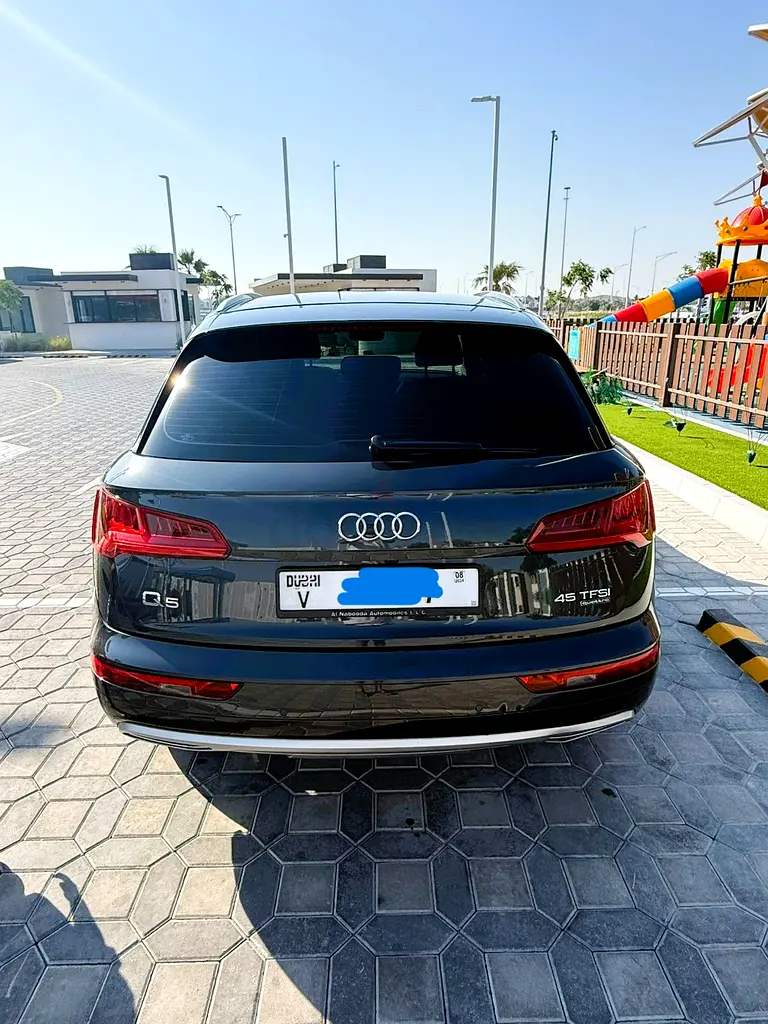 Audi Q5 45 TFSI quattro S line GCC Specs - Image 4