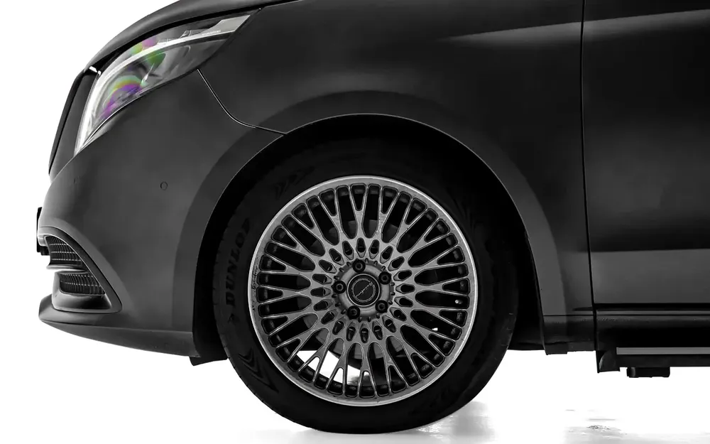 2023 | Mercedes Benz | V250 | VLINE Design| GCC Spec - Image 20