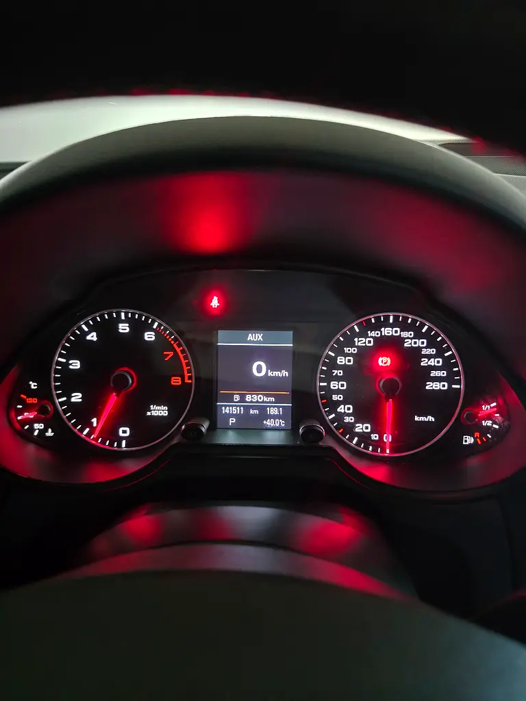 Audi Q5 2.0 T , Low kilometres | GCC  Directly from Owner - Image 13