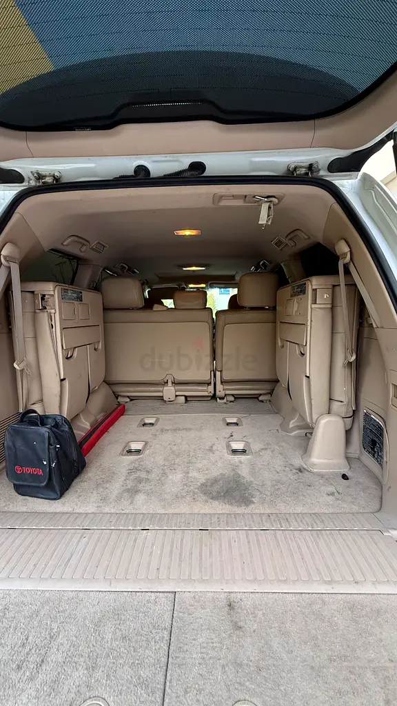 Toyota Land Cruiser 2013 GXR GCC Specs - Well Maintained - Image 10