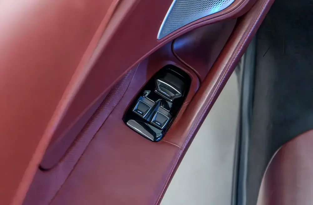 2022 McLaren GT, With Warranty  Service Contract, Fully Loaded, GCC Specs - Image 11