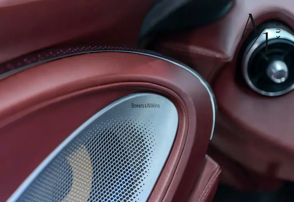 2022 McLaren GT, With Warranty  Service Contract, Fully Loaded, GCC Specs - Image 12