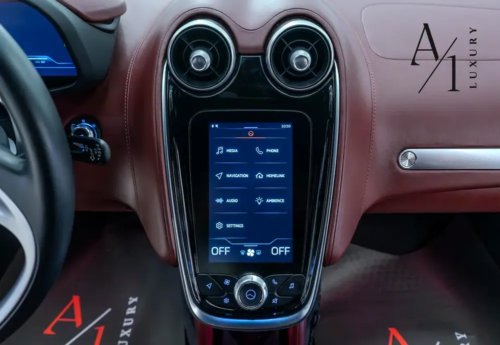 2022 McLaren GT, With Warranty  Service Contract, Fully Loaded, GCC Specs - Image 8