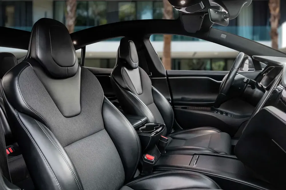 1,665 P.M |  Model S | 0% Downpayment | Immaculate Condition! - Image 12