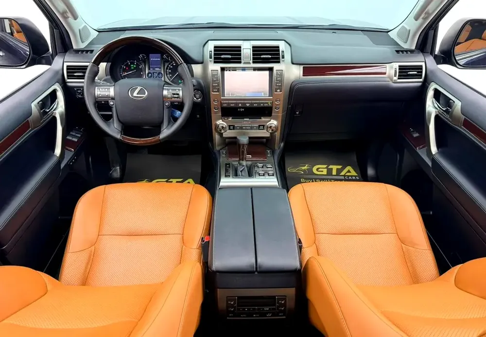 2019 Lexus GX460 Platinum, Warranty, Very Low Km, Mark Levinson Sound System, Fully Loaded, GCC - Image 13
