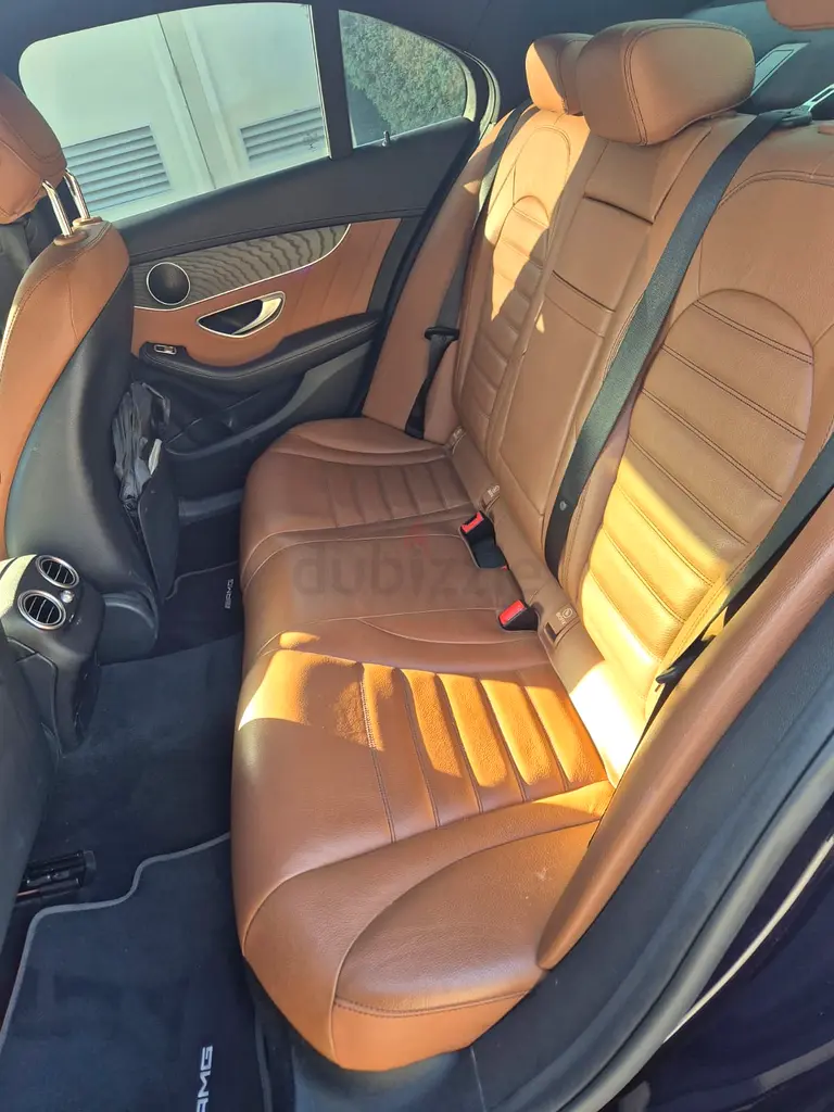 Mercedes-Benz C-Class C200 Avantgarde 2020 - moving country - Image 11