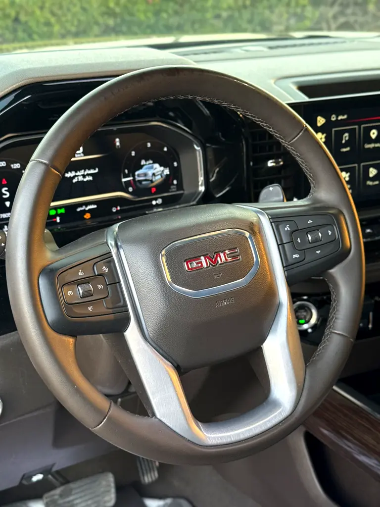 GMC Sierra Elevation 2024 GCC Specs - Image 9