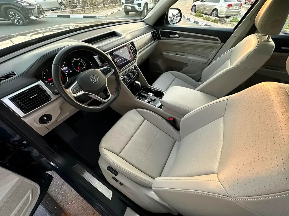 Volkswagen Teramont Comfort Line 2021 GCC FULL OPTION IN PERFECT CONDITION - Image 13