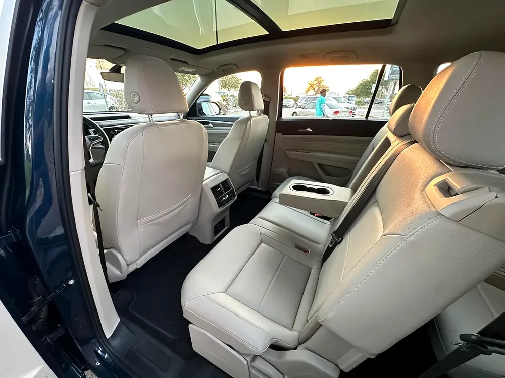 Volkswagen Teramont Comfort Line 2021 GCC FULL OPTION IN PERFECT CONDITION - Image 8