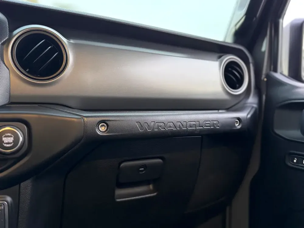 JEEP WRANGLER RUBICON / GCC SPECS / 38,000 Km / 3 YEARS WARRANTY - Image 19