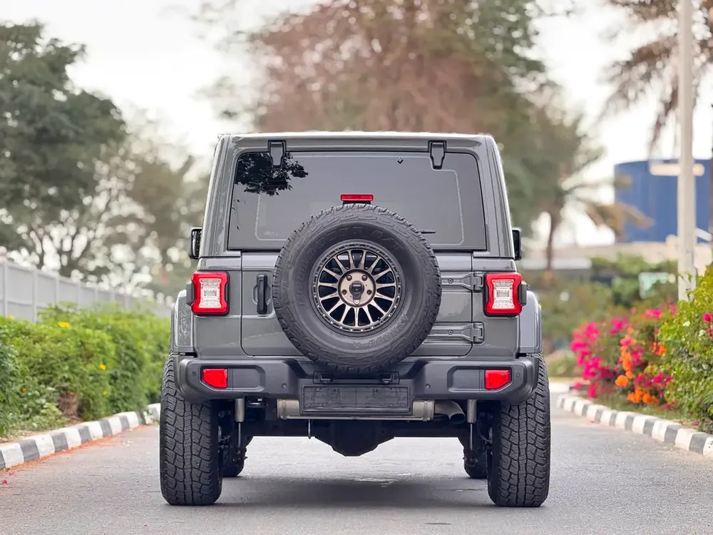 JEEP WRANGLER RUBICON / GCC SPECS / 38,000 Km / 3 YEARS WARRANTY - Image 4