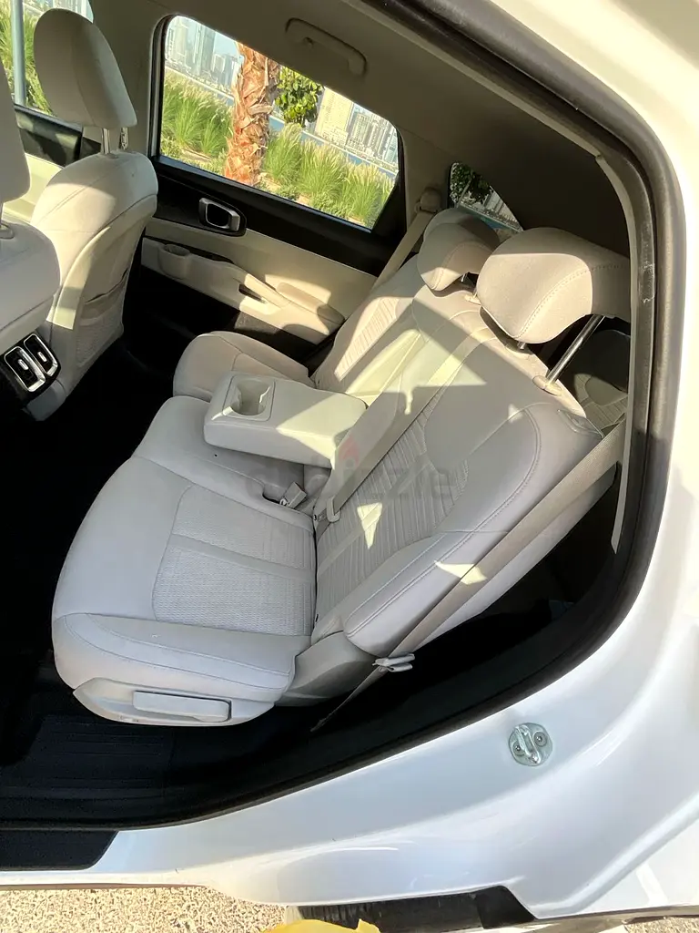 KIA SORENTO FOR SALE - Image 10