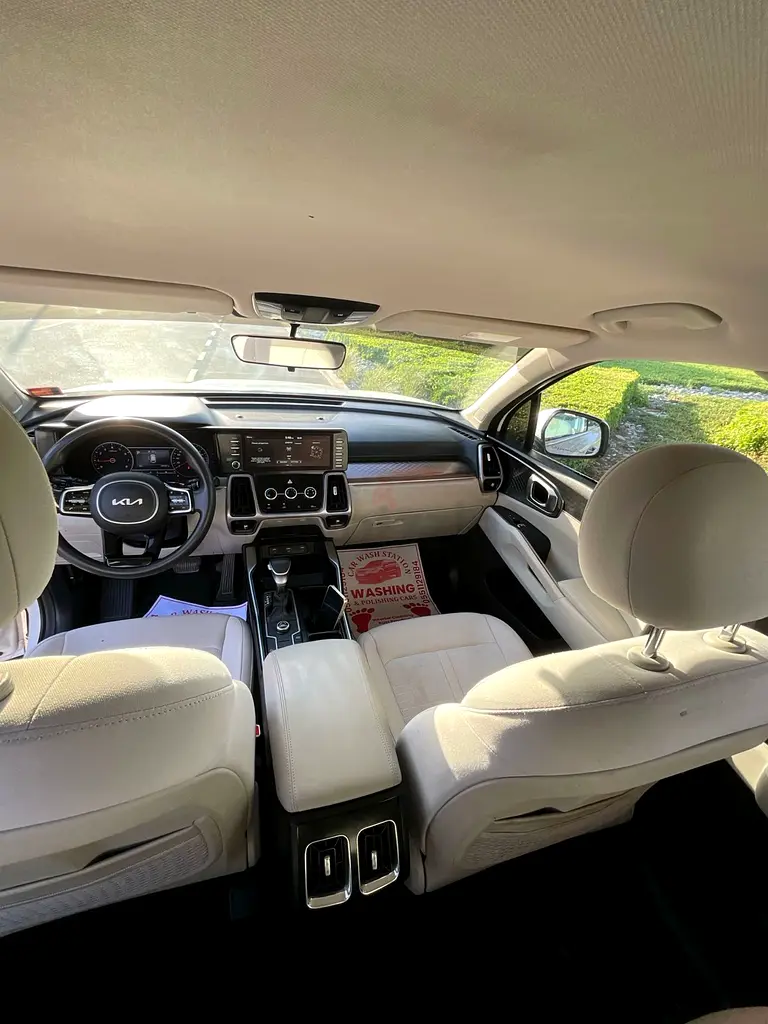 KIA SORENTO FOR SALE - Image 4