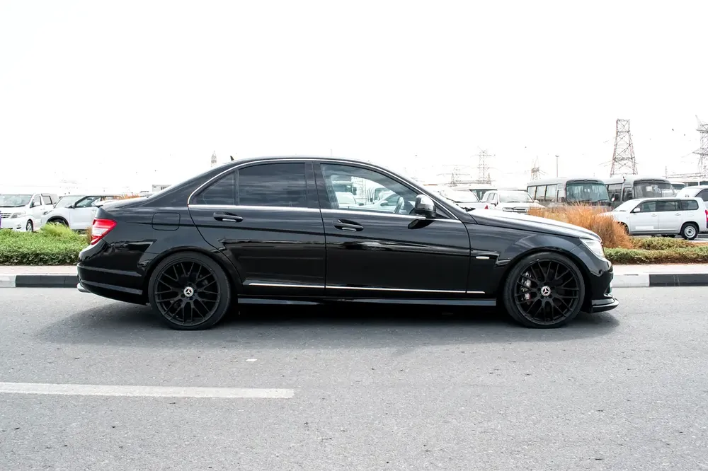Mercedes Benz C250 2.5Ltr (2008) Import from Japan - Image 4