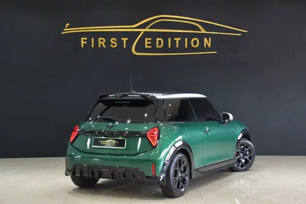2025 ll Mini Cooper S JCW ll Gcc ll Warranty And service Contract AGMC - Image 4