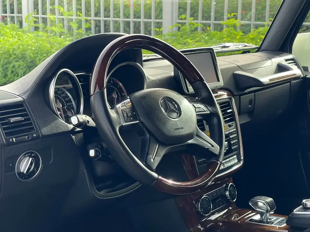 MERCEDES BENZ / G63 AMG / GCC /  2013 / FREE ACCIDENT / ORGINAL PAINT / - Image 7