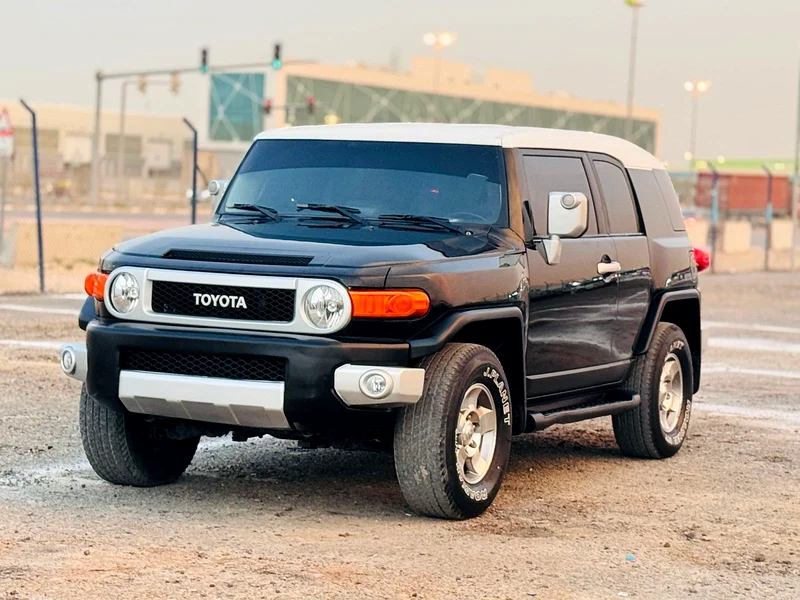 Toyota FJ cruiser // Gcc space // Model 2009 // Good conditions - Image 10
