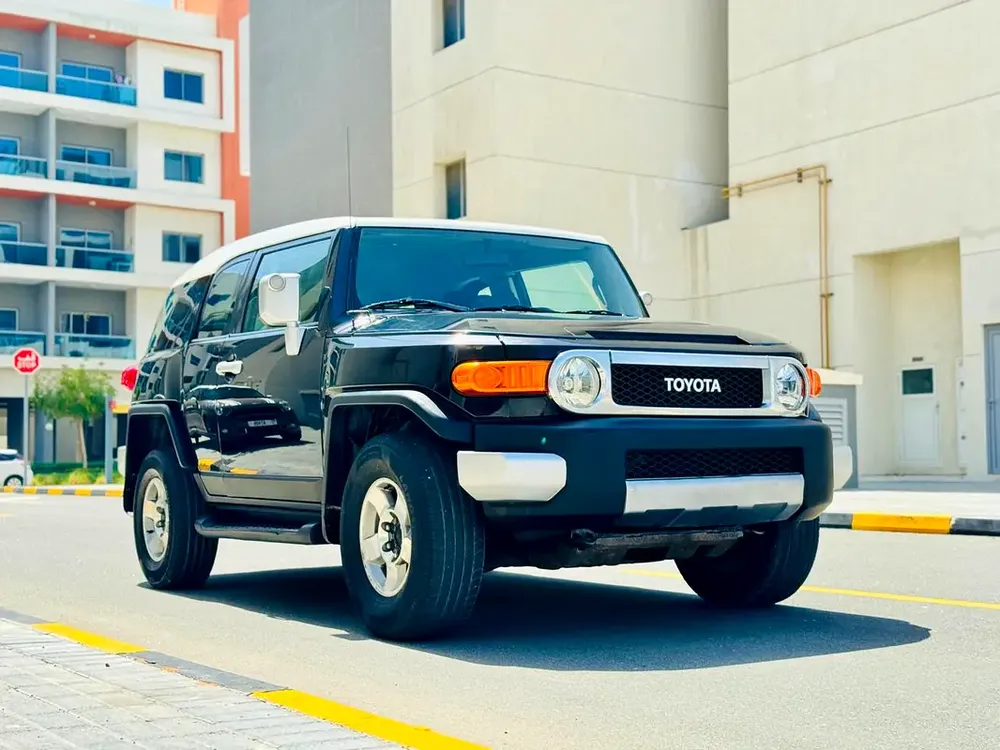 Toyota FJ cruiser // Gcc space // Model 2009 // Good conditions - Image 19