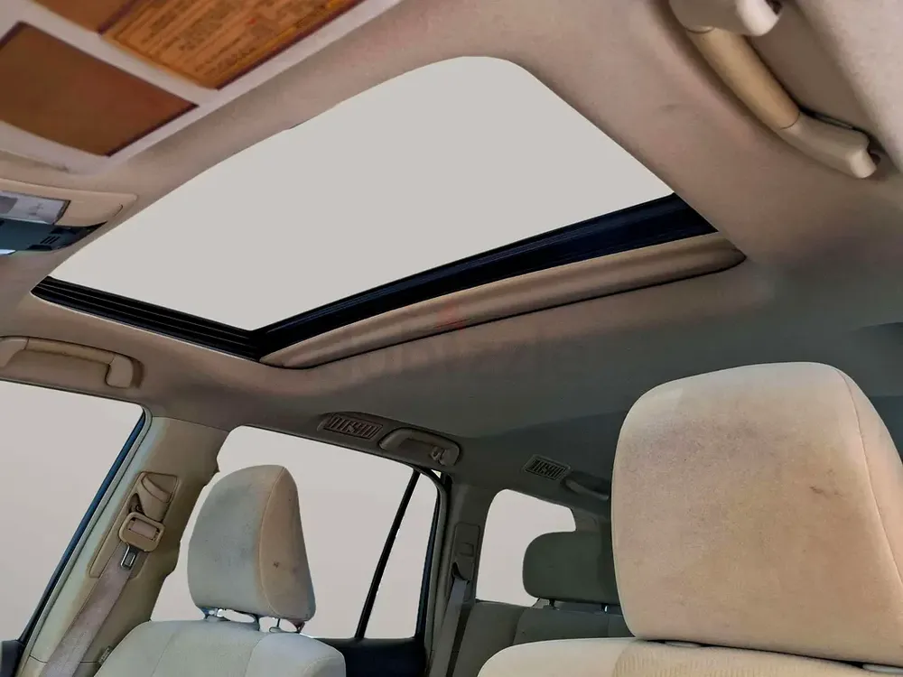 AED 2957/month | 2016 Toyota Prado  | GCC Specs | Ref#441341 - Image 12
