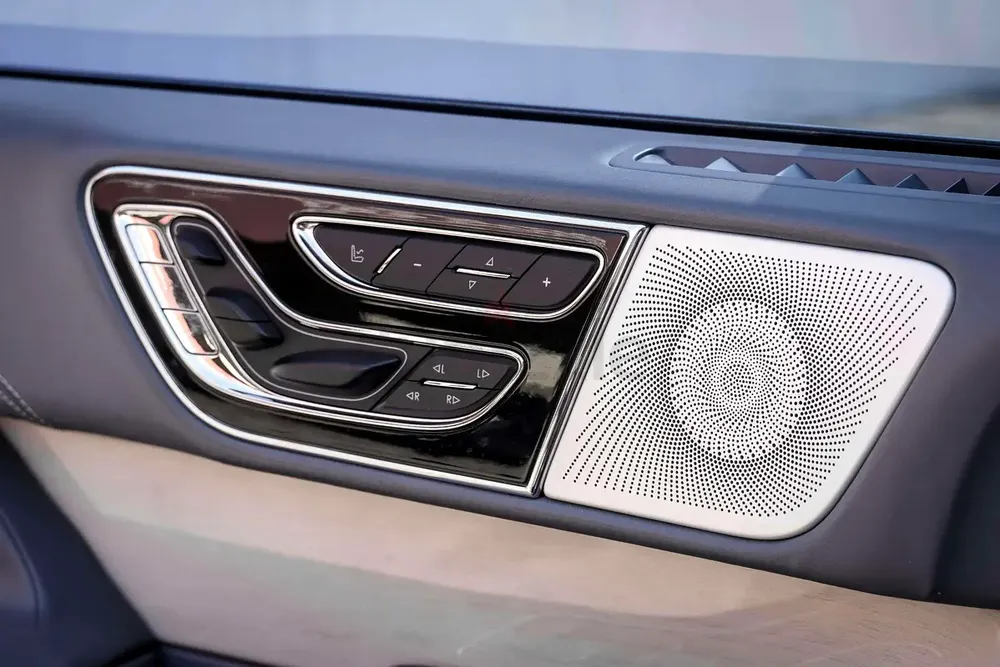 AED 1748/month | 2018 Lincoln Navigator Presidential | GCC Specs | Ref#381191 - Image 18