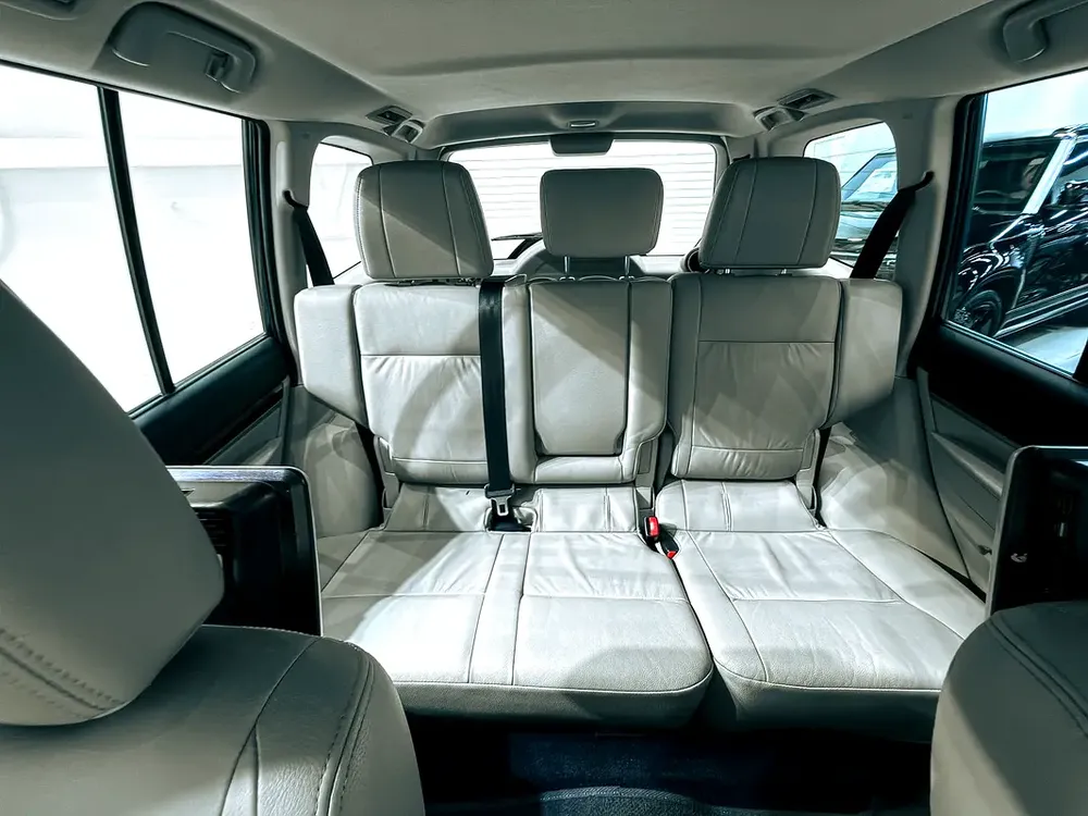 AED 970 // 20% DP // 2019 Mitsubishi Pajero GLS Top 3.8L V6 4WD - Image 10